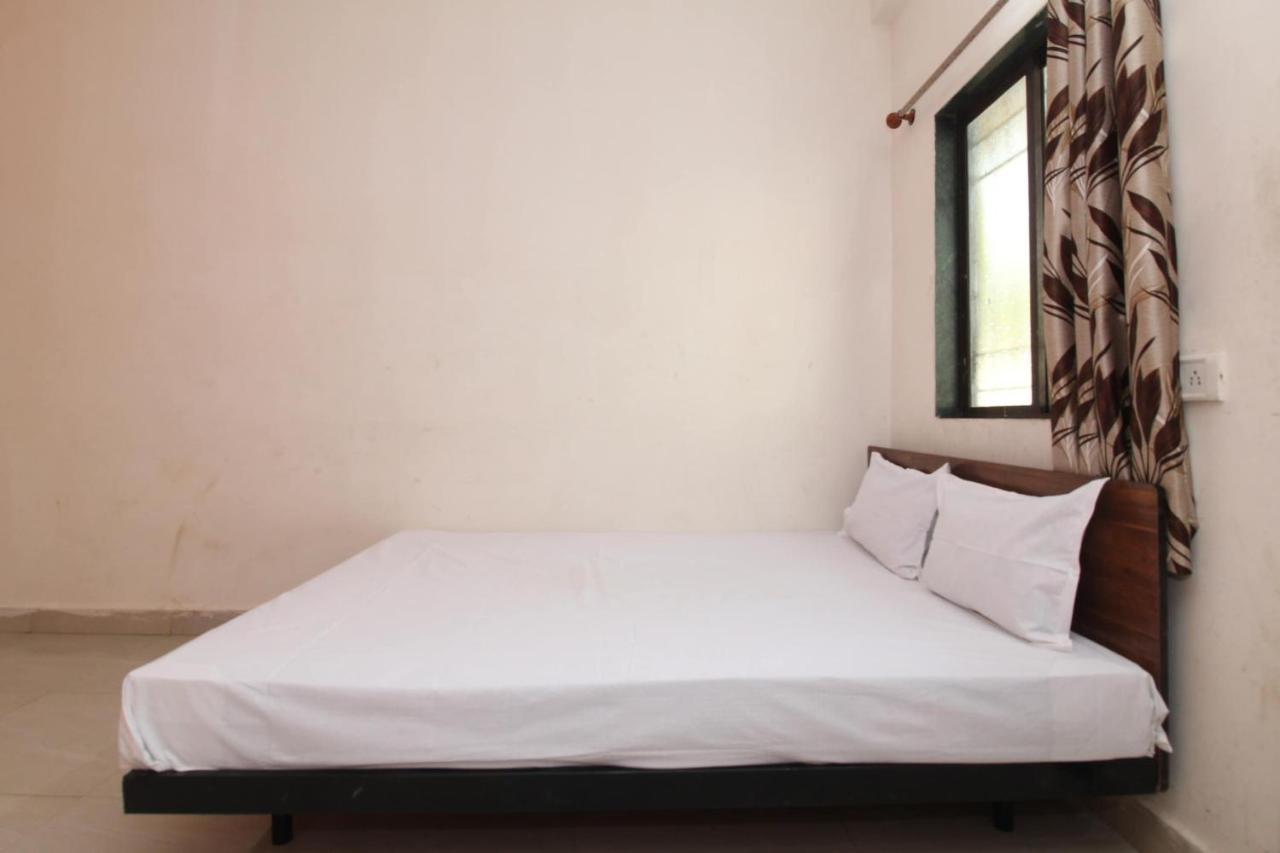 Spot On 37198 Matoshree Niwas Hotel Lonavala Esterno foto