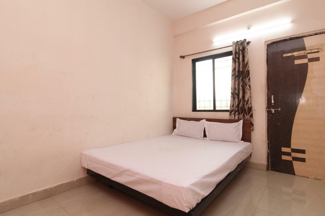 Spot On 37198 Matoshree Niwas Hotel Lonavala Esterno foto